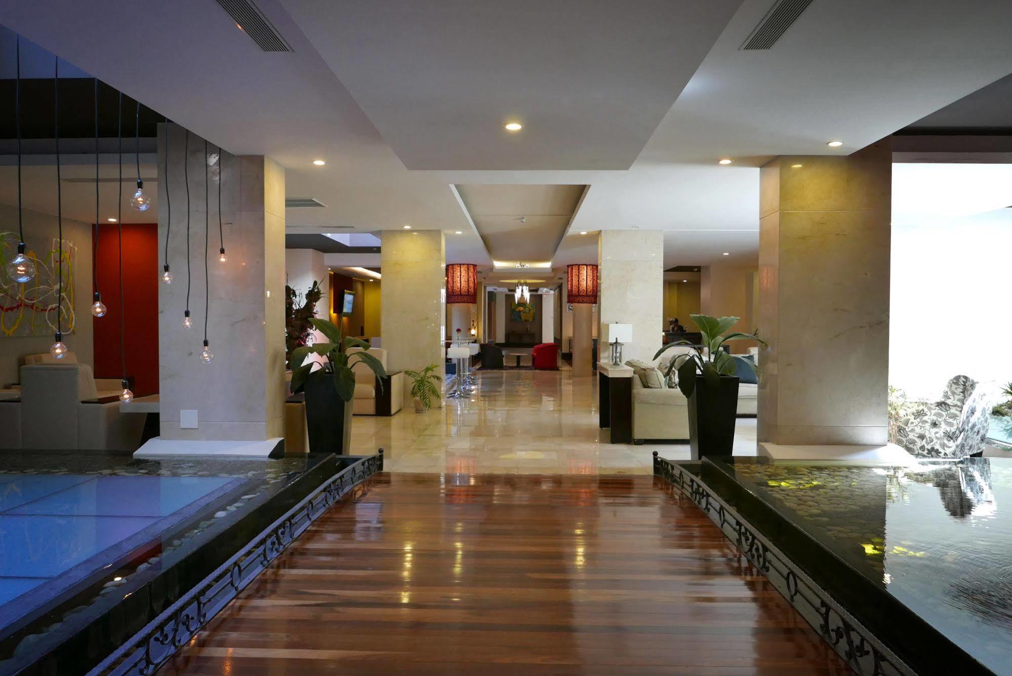 Torres Del Lago Suites And Apartments San José Exteriér fotografie