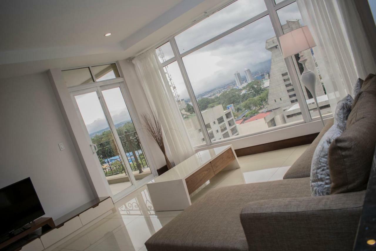 Torres Del Lago Suites And Apartments San José Exteriér fotografie